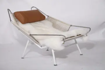 Flag Halyard Modern Lounge Chair