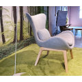 Cadeira ocasional de lounge preguiçosa de Michele Menescardi