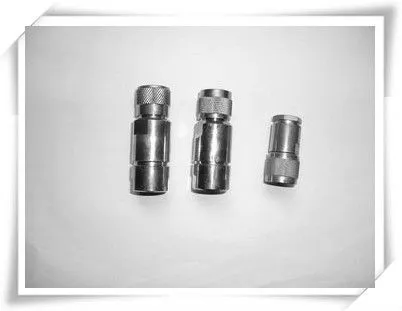 Metal contact threaded shackle hardware parts