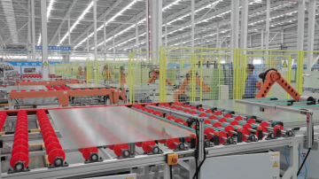 Automatyczna maszyna do ładowania szkła do szklanej linii produkcyjnej