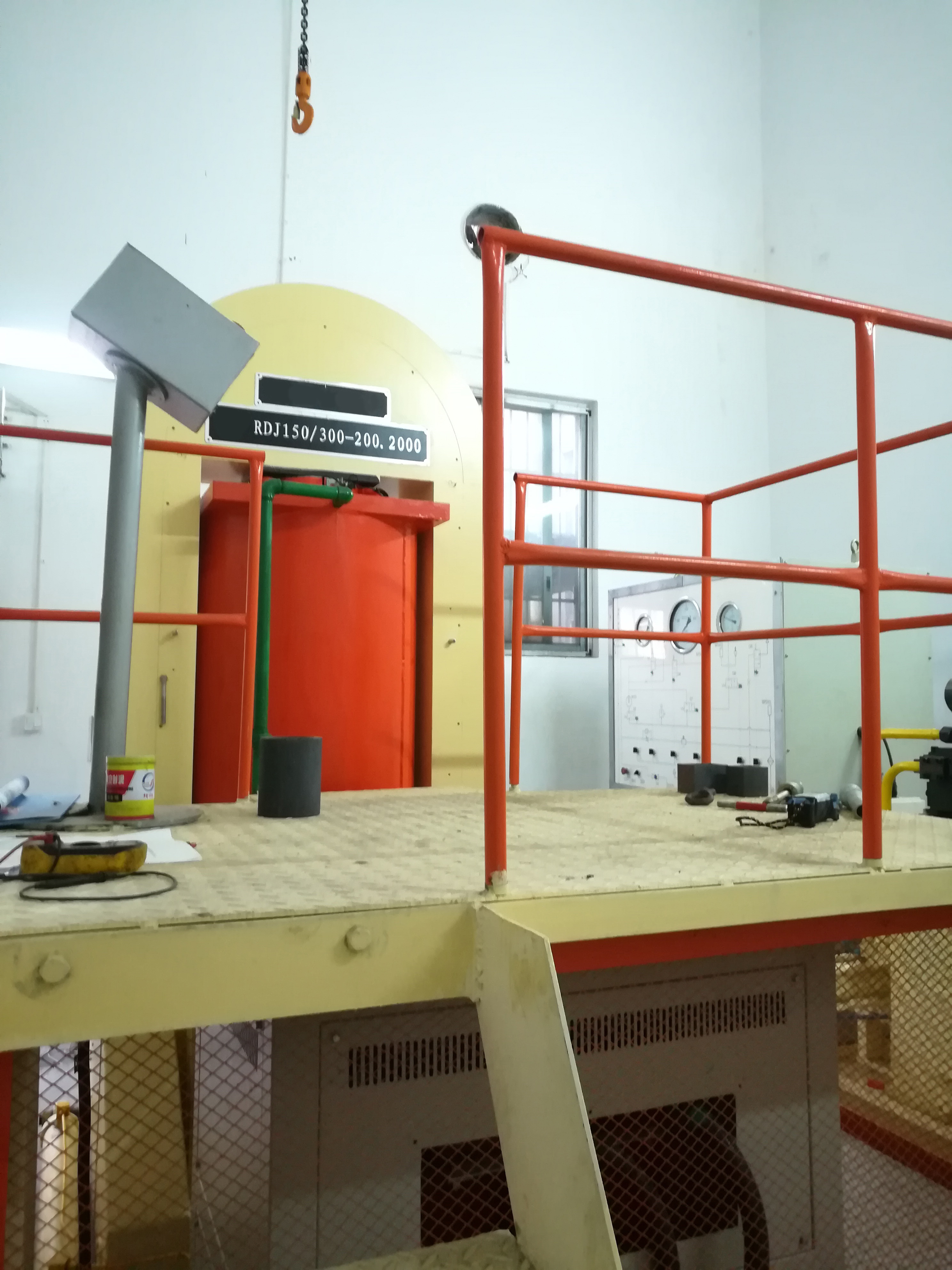 D100 H200mmP200mpa，T2000