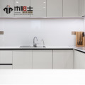 Gabinete de cocina superior e inferior blanco brillante