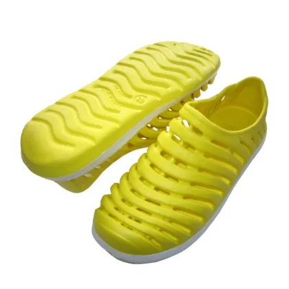 New Breathable Clogs Shoes for Men