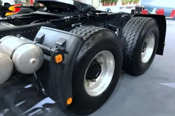 12R22.5Tires for the Shacman X3000 Tractor Truck