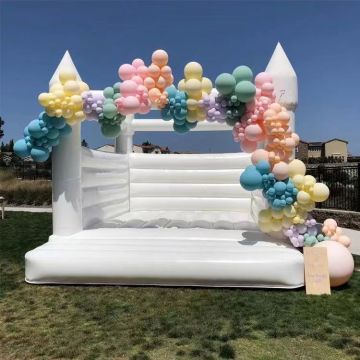 Wedding Party Inflatable Amusement: Mini Bounce House & Jumping Castle for White Events