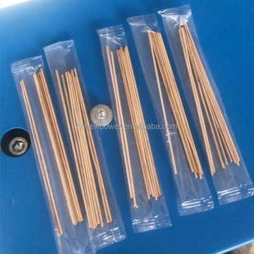 Macchina per il conteggio e l'imballaggio di incenso in Vietnam