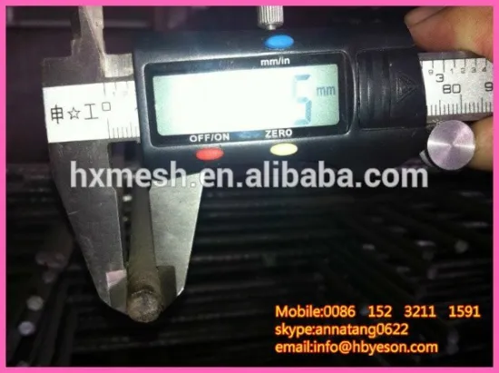 black wire welded construction mat/black wire mesh sheet/6.5mm rib wire mesh