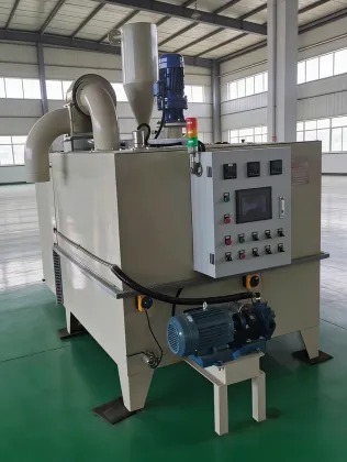 Wax liquid low temperature water remover