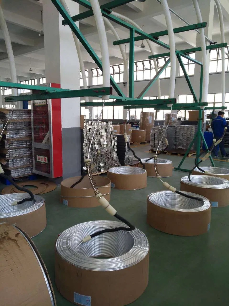 ノーフロストエバポレーター用アルミパイプベンディングマシン