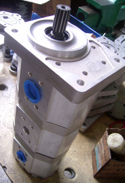 Triple Gear Pump (CBQL-F563/63/20-CFH)