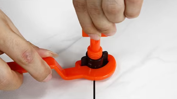 T-shaped rotary tiling tool