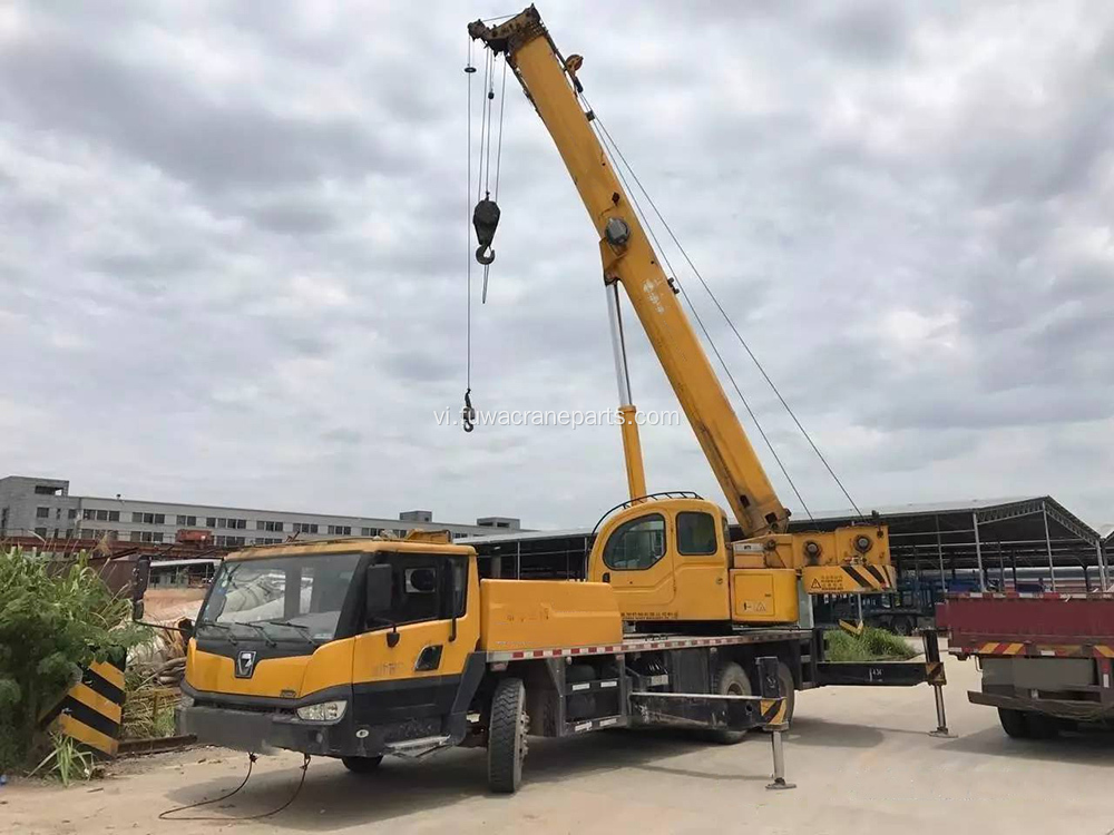 Giày Crawler Crane Chất lượng hàng đầu