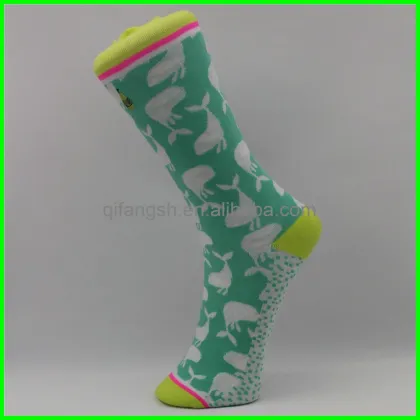 Custom pattern jacquard knitted oem women socks