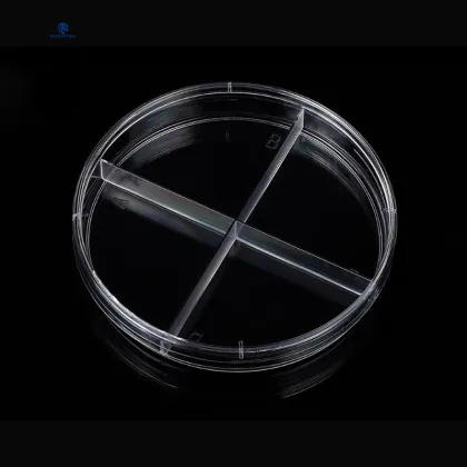 plastic petri dish with cover