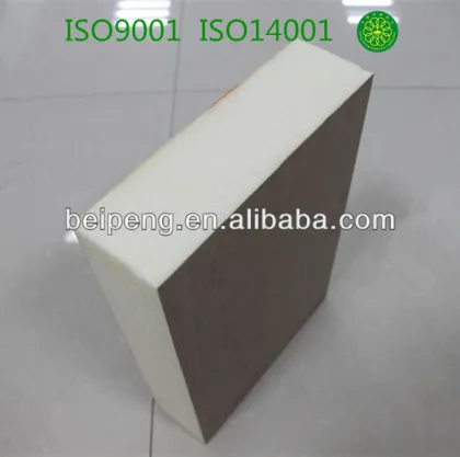 Polyurethane sandwich board