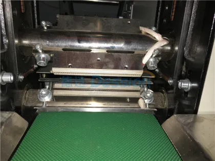 Buttery nipple/ baby plastic nipple packing machines
