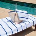Der Cotton Beach Lounge Stuhl bedeckt Handtücher mit Kapuze