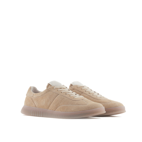 Lightweight and Stylish Men's Everyday Footwear