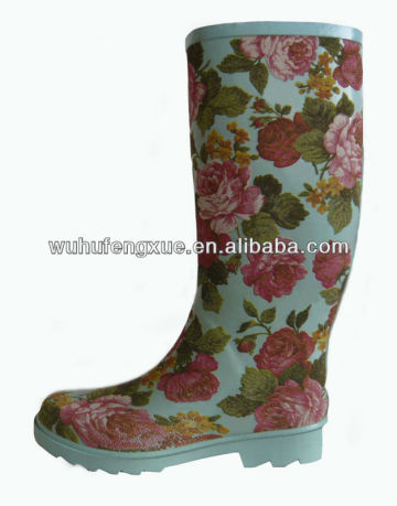 ladies' rain boots