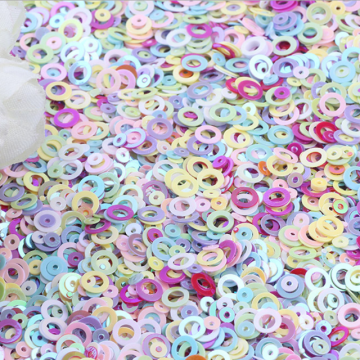 Glitter Circle Sequins and Open Circle: Stylish Design Elements in Fashion and Crafting