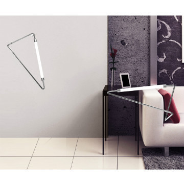 Lampada da scrivania Led breve