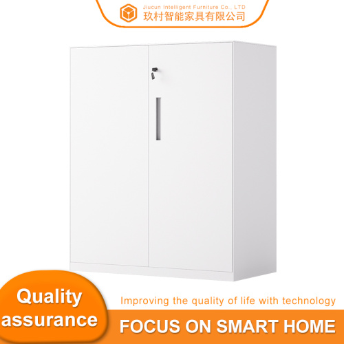 Трох'ярусная шафа з адкрытымі дзвярыма, усталяваная ўнізе