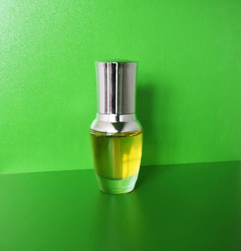 Essention oil from mealworms