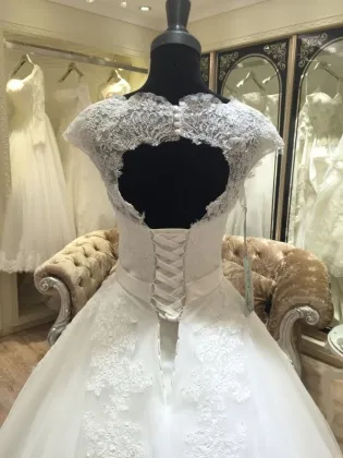 vare wang wedding dress bridal gown