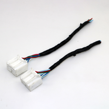 Assemblaggio della macchina a prezzo speciale Iniettore 43 Adattatore Connettori OEM 201 18 pin Horn EA888 H7 Fiocchenti per fari per Benz "Tuttavia, per una migliore SEO e leggibilità, potresti prendere in considerazione l'accorciamento a:"
