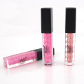 Lip gloss design popular com cubo capa preta