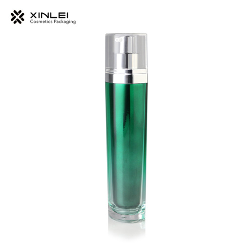 Botella de loción verde cosmética