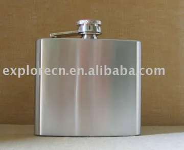 Portable stainless steel hip flask