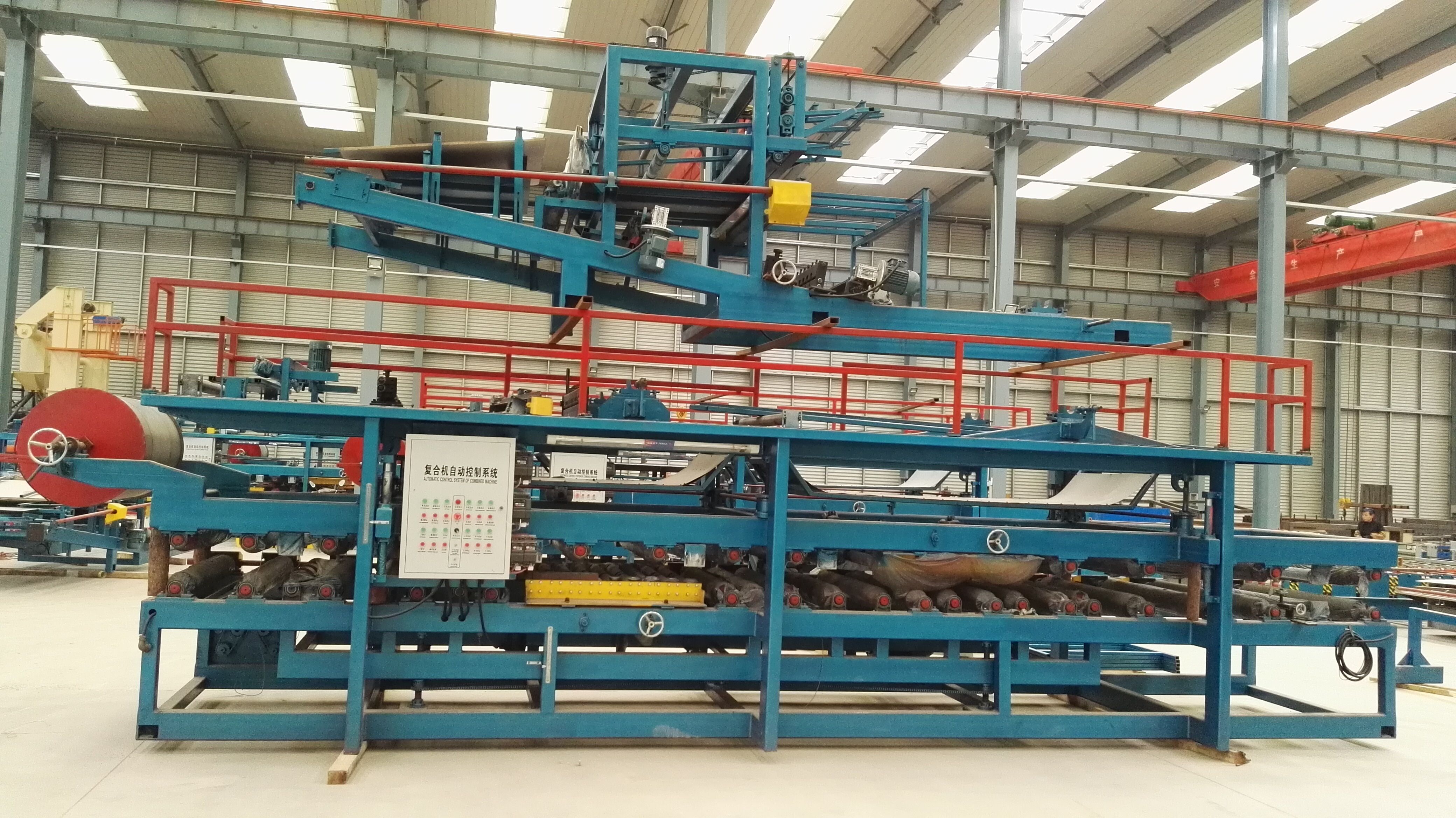 EPS sandwich roof panel production line