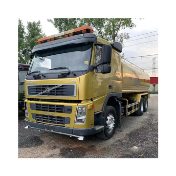 Volvo 380 HP 12000 liter 5000 Gallon Water Tanker Truck