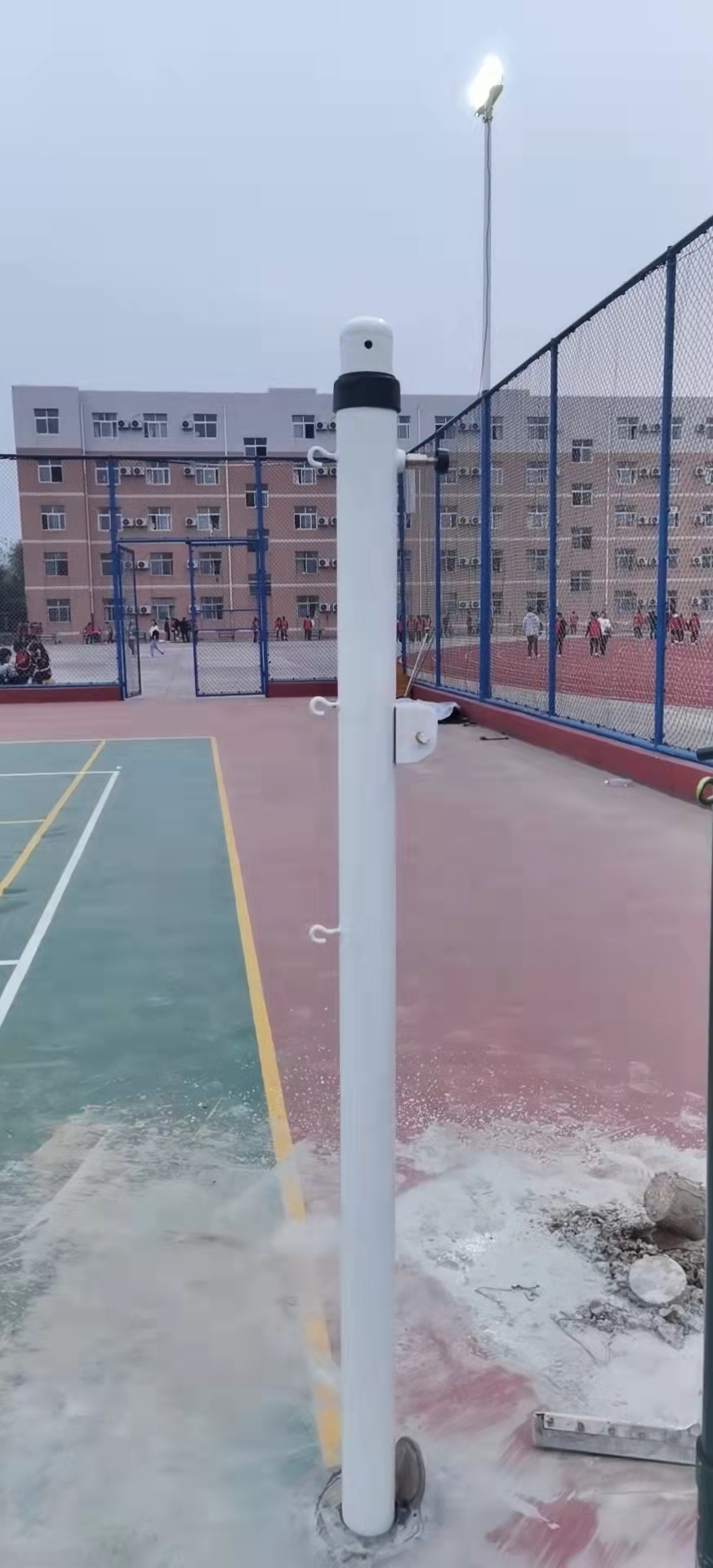 Iron straight inserting volleyball post(hand fit)