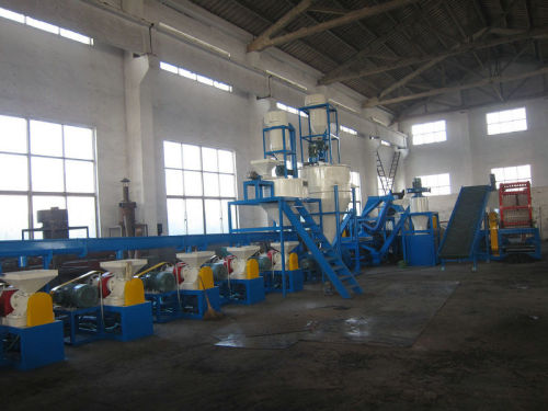 10000t/y Waste Tire Recycling Machine Automatic , Low Energy Consumption