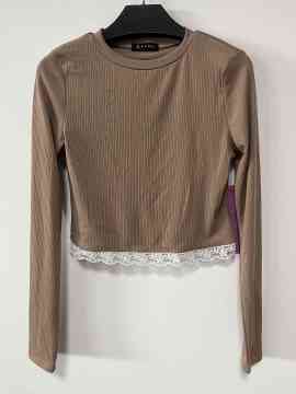 Women blouses and tops