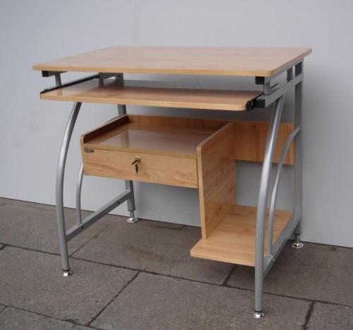 Simple Steel Stand PC Desk (LM-009)