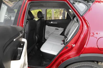 KIA SONET SMALL SUV CAR