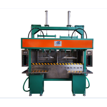 Automatic double-station feeding forming machine