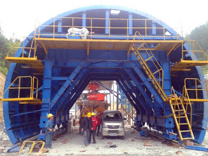 Carrinho de túnel aberto para sistema de fôrma de revestimento