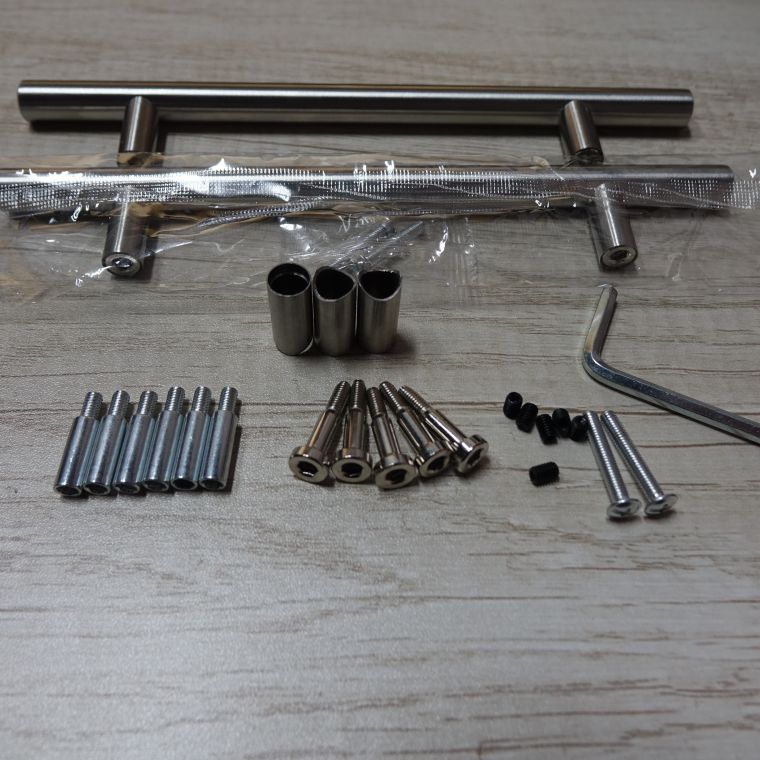 Door handle (13)