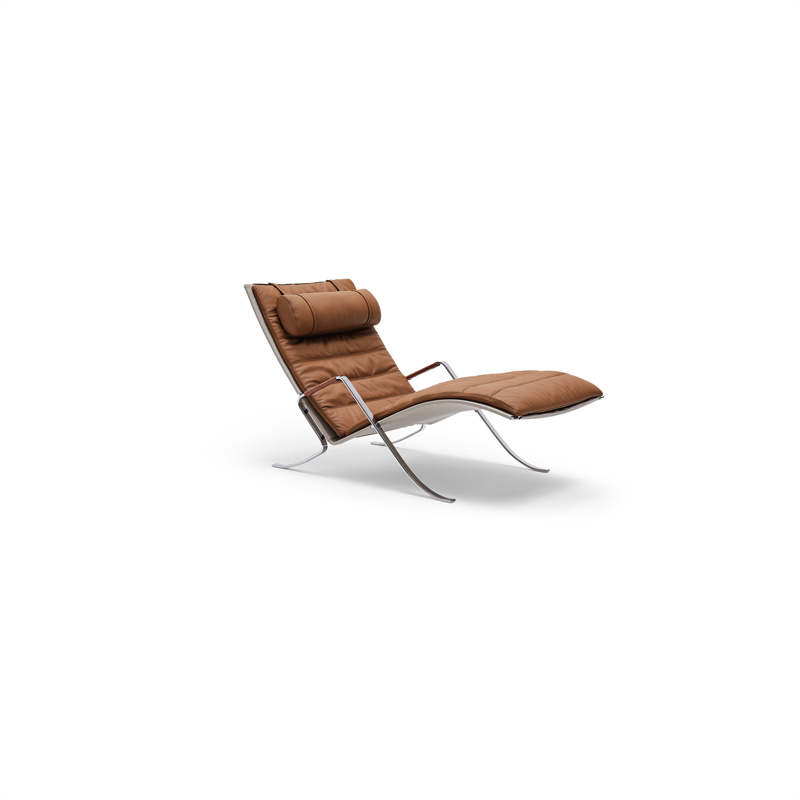 Brown Chaise Longues For Lunch Break