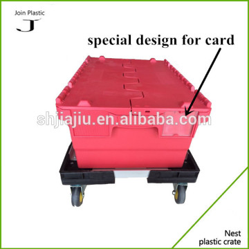 Plastic tote boxes with hinged lids