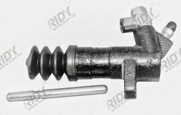 CLUTCH SLAVE CYLINDER FOR MD749888