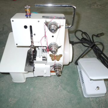 Macchina da cucire con sovrapposizione domestica FN2-7D