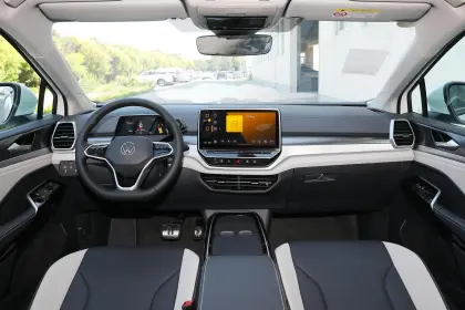 Volkswagen ID.6 Crozz Electric SUV
