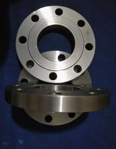 SO FLANGE CLASS300 4INCH RF 316L