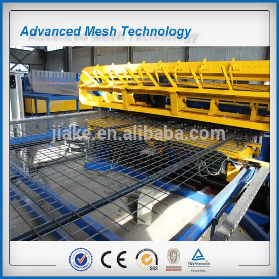 Automatic welded wire fence making machine
