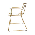Złote Stackabale krzesło druciane